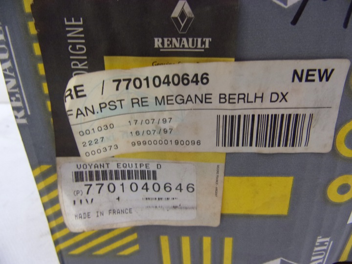фото №7, Renault megane i фара правая зад 7701040646
