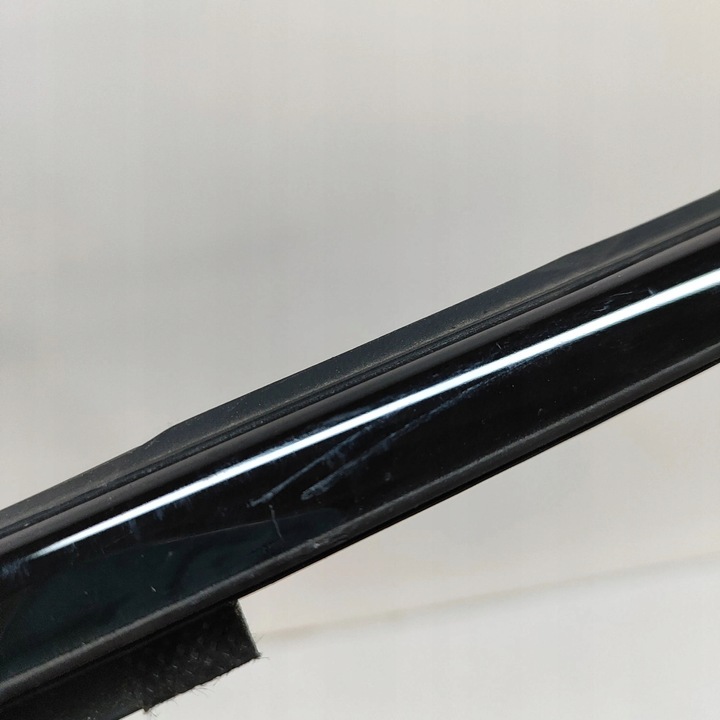 фото №5, Kia ev6 2021 права сторона планка / прокладка скла двері задніх