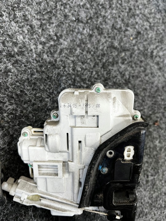 фото №6, Zamkek двері праві перед audi a6 c6 4f1837016