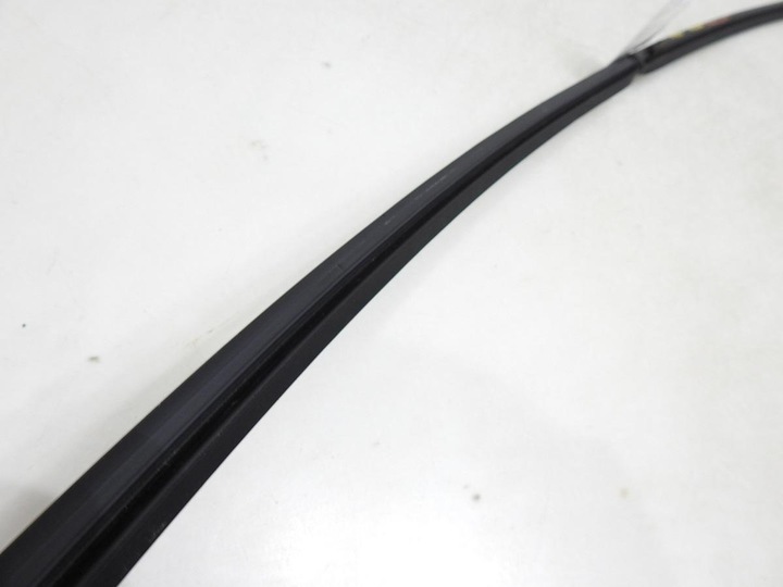 фото №5, Планка стёкла зад задней volvo s60 i