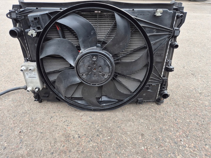 фото №1, Радиатор вентилятор комплект mercedes w205 w213 2.0cgi