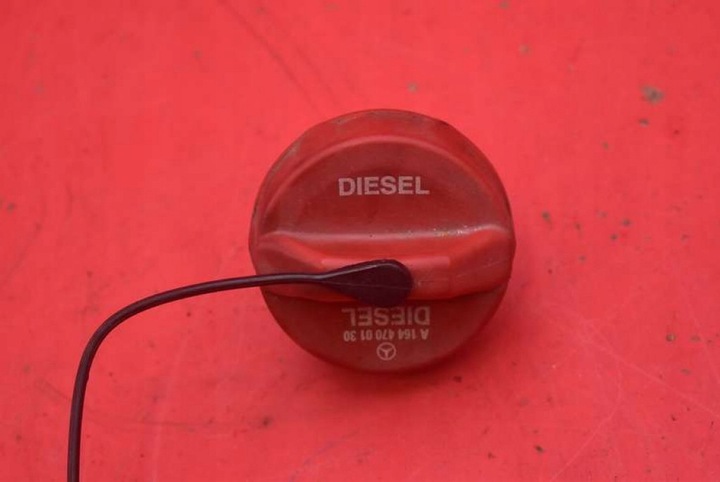 фото №1, Кришка заливання пального a1644700130 mercedes r-klasa w251 05-10