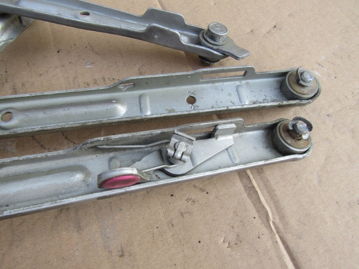 фото №11, E3 mercedes w201 190 петля капота левый правые kpl 2szt