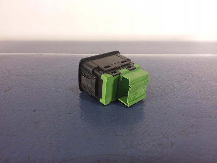 фото №2, Audi a8 d4 переключатель сигнализации 4g0962109