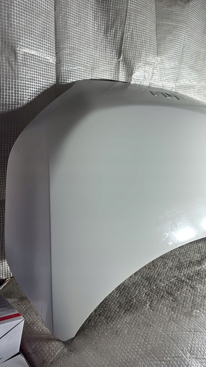 фото №2, Kia ev3 2024- капот