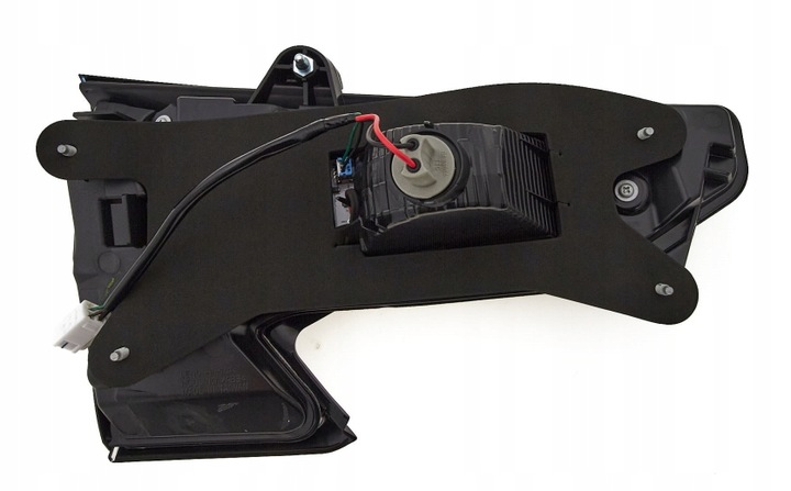 фото №2, Правая лампа внутренняя зад subaru outback 20- usa