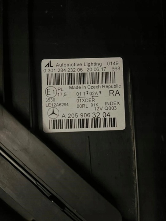 фото №11, Mercedes-benz c w205 2016 лампи передні / комплект