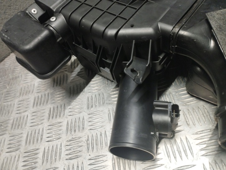 фото №9, Outlander iii корпус фільтра повітря 1505a661 1525a052