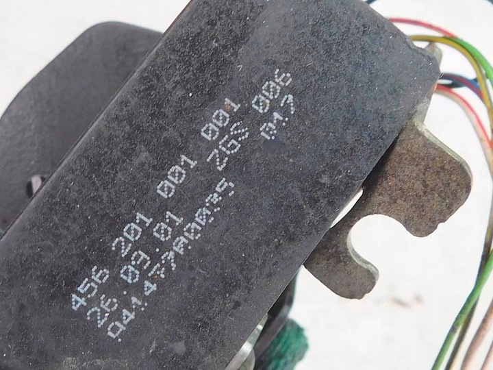 фото №10, Mercedes vaneo w414 2002r замок двері лівий перед