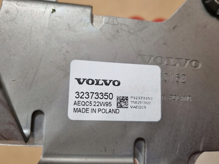 фото №6, Volvo c40 xc40 теплообменник тепло радиаторов 32373350 32373351