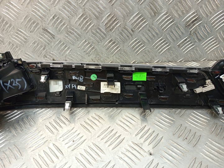 фото №14, Bmw x1 f48 планка dekor панелі консолі решітка повітропровід 9347741