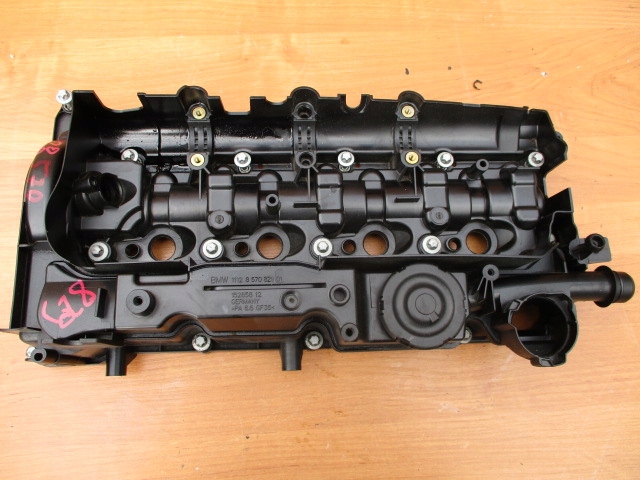 фото №7, Bmw f20 f10 f22 f30 d n47 кришка клапанів 1112 8570829 1112 8570828