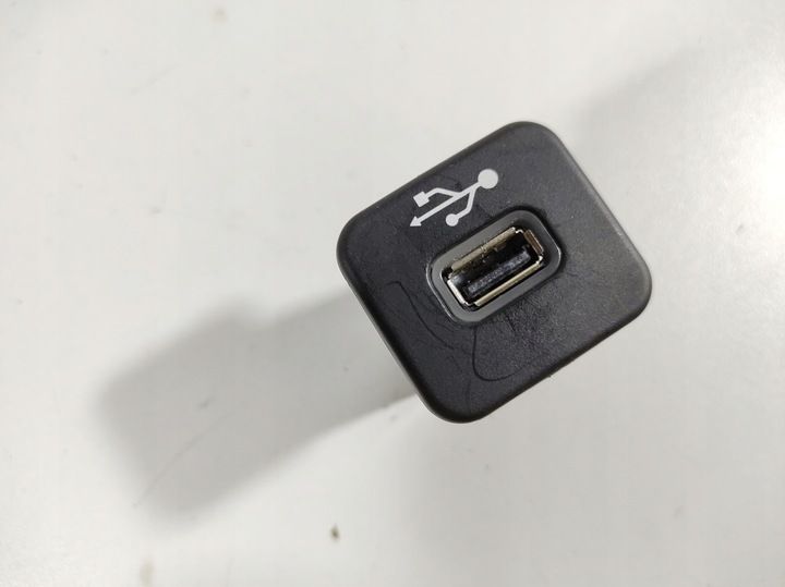 фото №6, Jeep compass 17r- вход гнездо usb 735579645