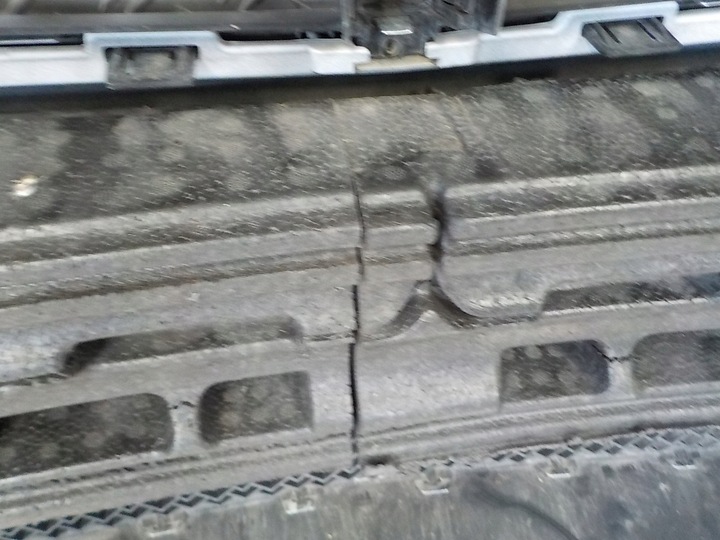 фото №13, Mercedes w 447 v класс 15-20 бампер перед amg