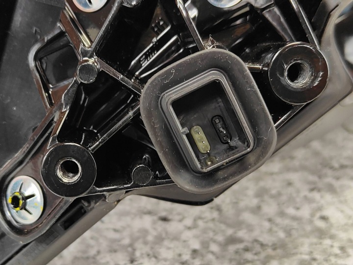 фото №13, Дзеркало праве 5 pin асистент m набір європа bmw g42 g87 m2 c6e zandvoort