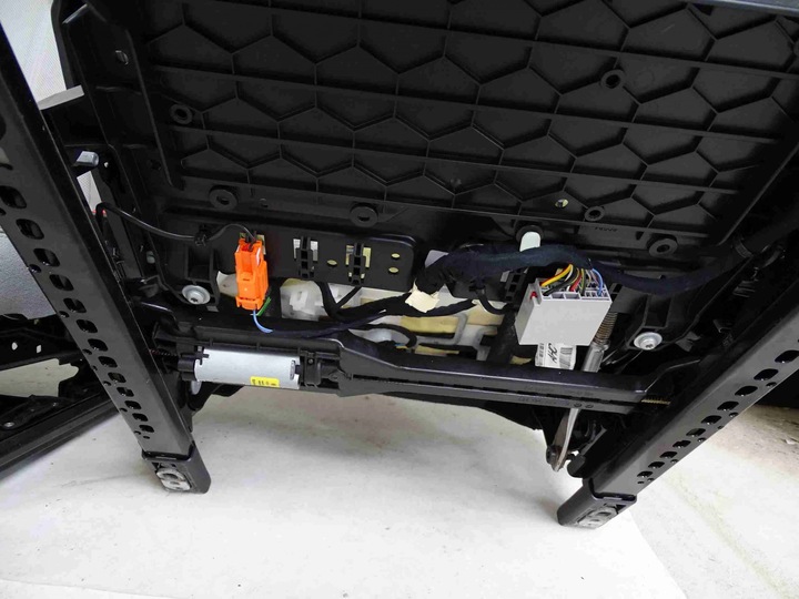 фото №10, Сиденья кожа комплект new evoque l551 19 2020 2021