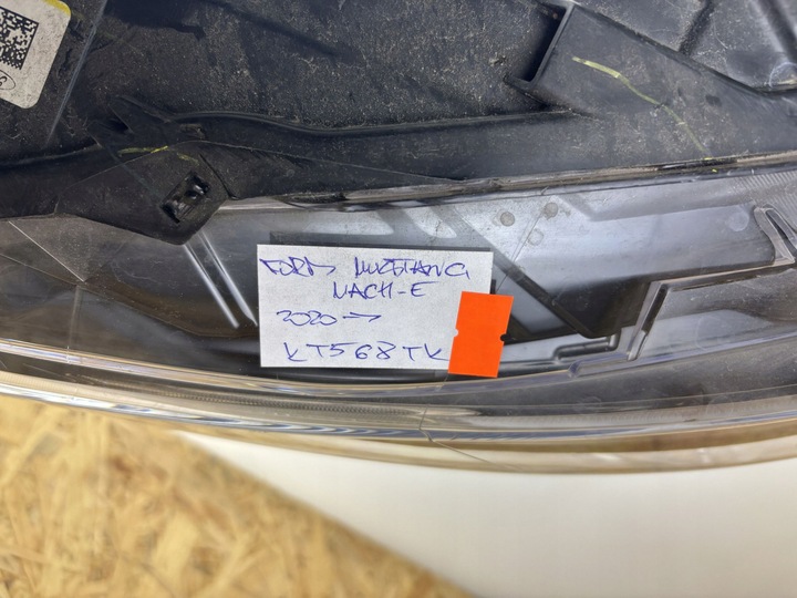 фото №8, Ford mustang mach-e 2022 лампа передня