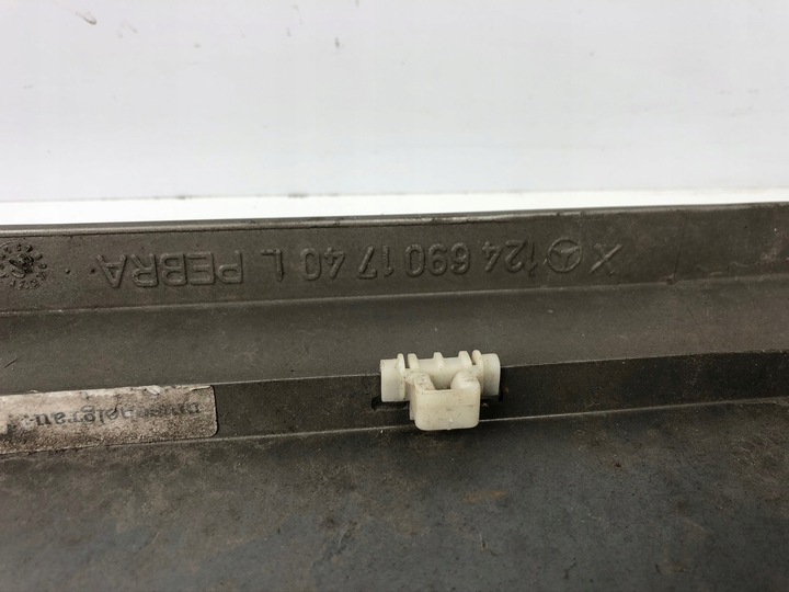 фото №6, Планка двері лівий зад mercedes w124 1246901760l