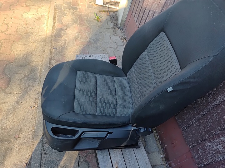 фото №10, Octavia ii рестайлінг сидіння лівий водія