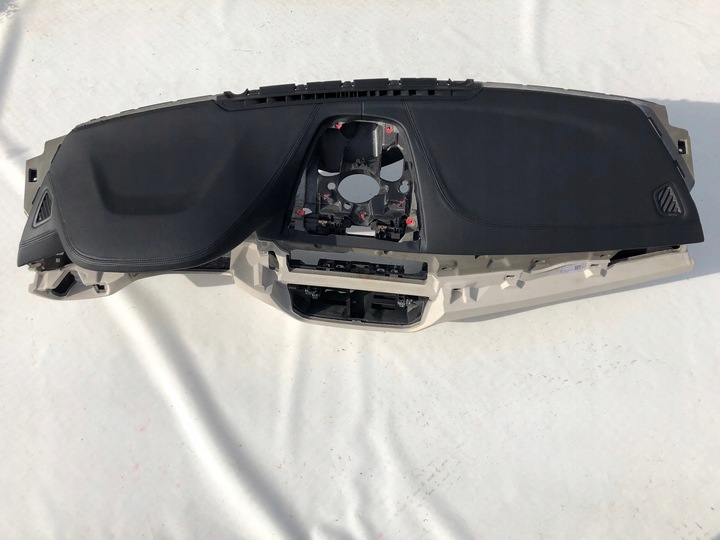 фото №8, Bmw 5 g30 g31 krem панель капот консоль подушки