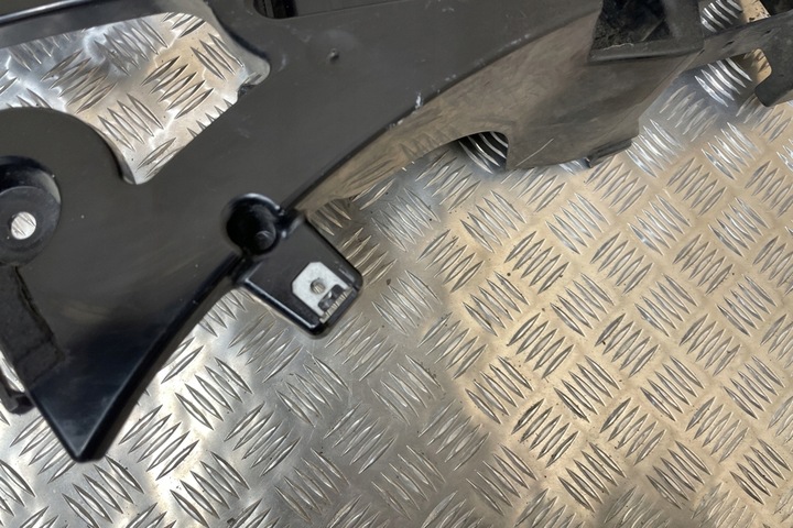 фото №10, Лівий ковзун заднього бампера bmw x5 f15, f85 7294721 2.0l гібрид 230kw