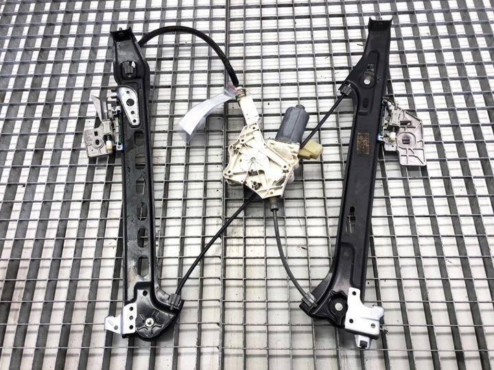 фото №1, Підйомник вікна праві зад mercedes c219 a2198200642 sportowy/coupe 04-11