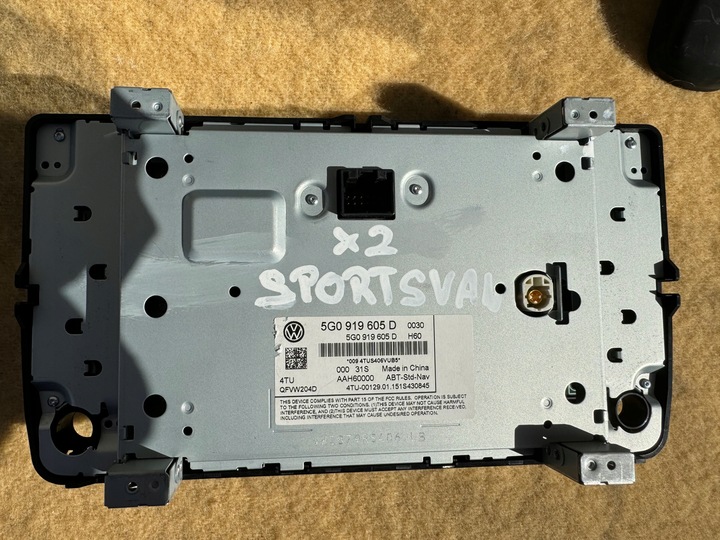 фото №4, Vw golf vii радио дисплей навигация считыватель карт мультимедиа 5g0035846a