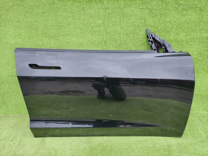 фото №1, Tesla модель 3 17- дверь правые передние перед