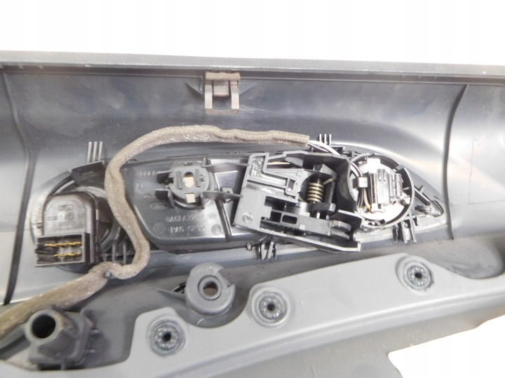 фото №11, Боковина двері лівий перед ford fiesta vii mk7 5d hb оригінальний номер 8a61-a23943-a