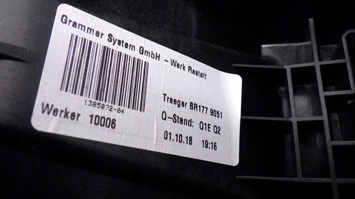 фото №7, Туннель средний подлокотник mercedes a-klasa w177