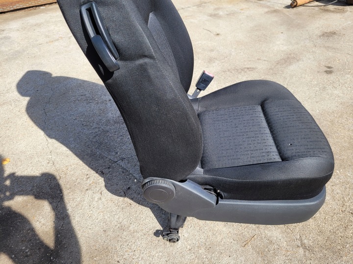 фото №6, Vw golf iv 3d сидіння праві пасажира