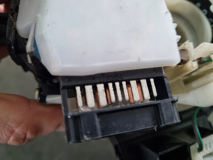 фото №9, Підкермові важелі перемикач комбінований стрічка toyota avensis t22 2.0 3s-fe 97-03r