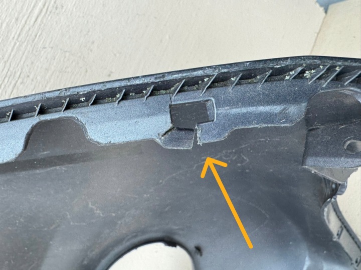 фото №16, Hyundai i10 ii 2 рестайлинг 16r- задний бампер 86611-b9500