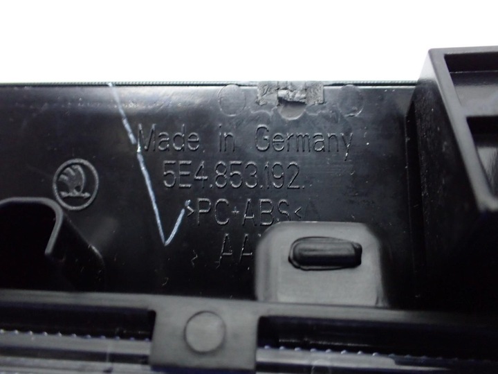 фото №9, Планка декоративная панели консоли европа 5e4853192 skoda octavia iv 5e3 23r