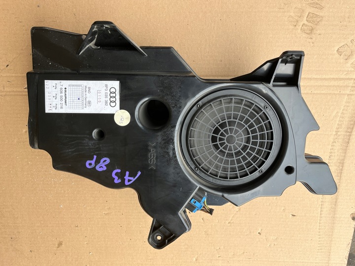 фото №1, Динамік сабвуфер audi a3 8p 2003-2005 8p3035382