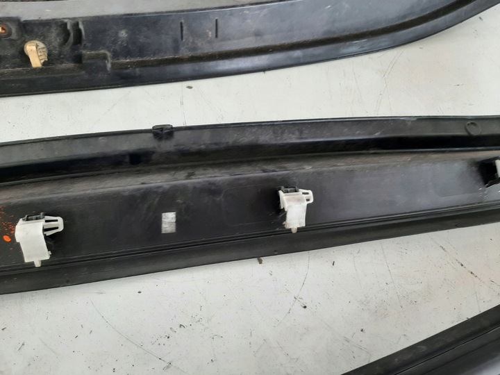 фото №10, Renault scenic iii 09r панель под лобовым стеклом крепление защита kpl 668100005r 668630014r