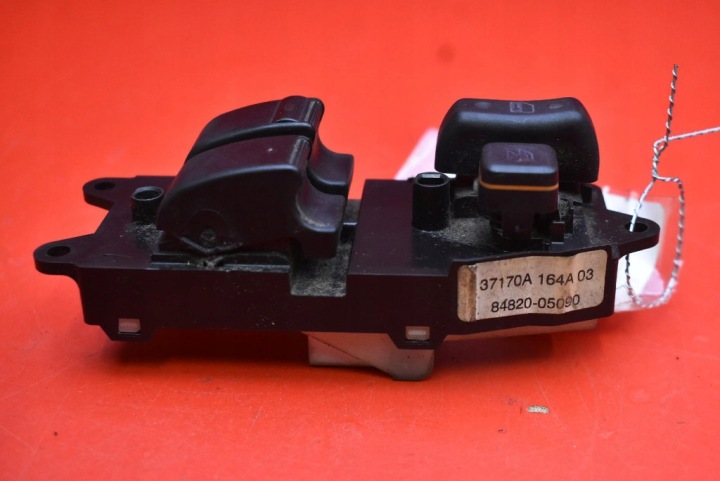 фото №6, Панель управление стекло eu 84820-05090 toyota avensis t25 02-06