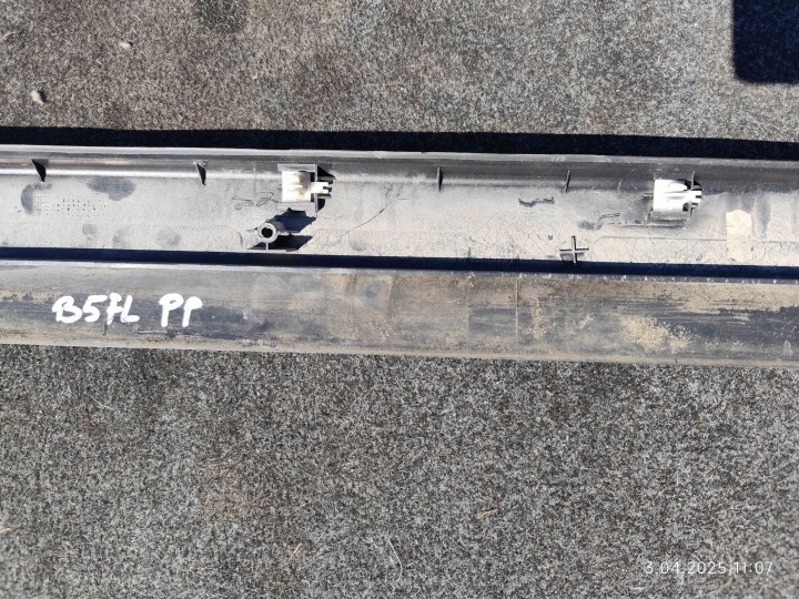 фото №10, Молдинг двері передніх volkswagen passat b5.5 3b0854940