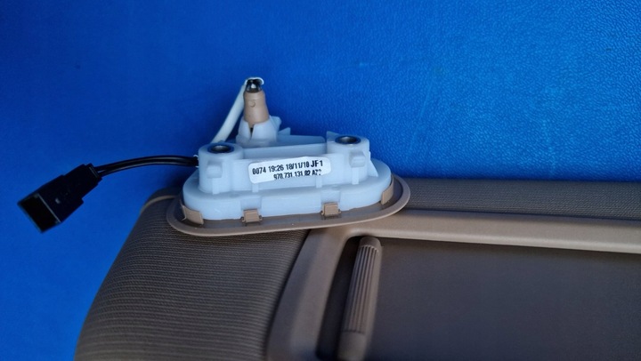 фото №10, Козырёк защита солнцезащитная солнцезащитный козырёк porsche panamera 970 luxor бежевый