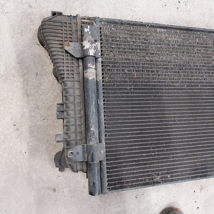 фото №7, Volkswagen golf 5 v 1,9 радиаторов воды кондиционера воздуха 1k0121253h