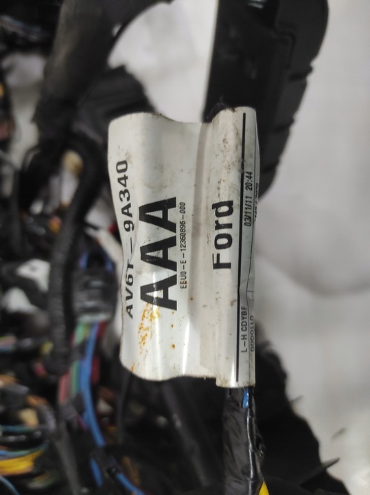 фото №6, Ford focus mk3 1.6 tdci установка средство салон