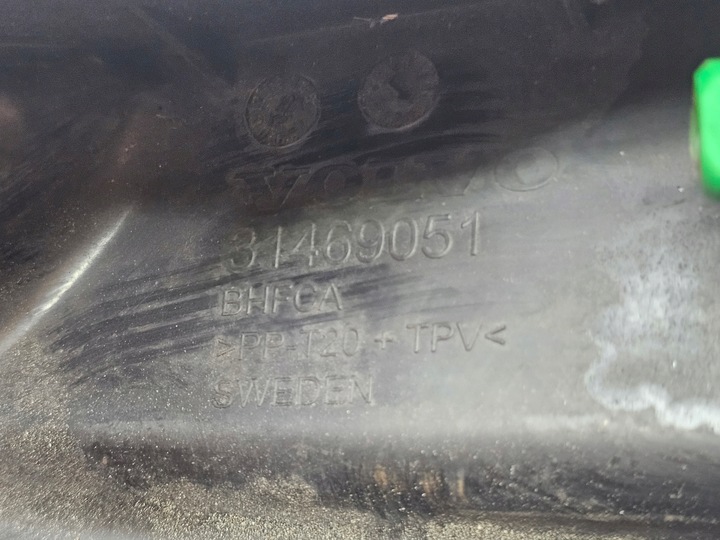 фото №9, Volvo xc40 17- захист підкрилки праві перед 31469051 usa