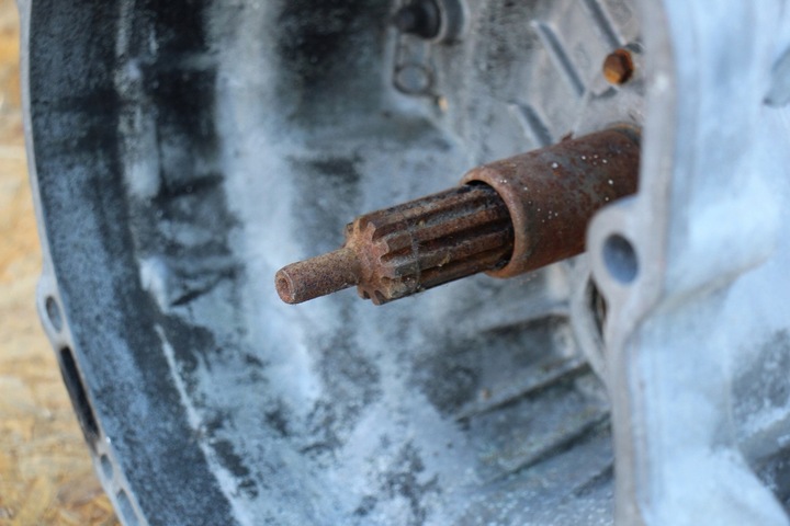 фото №8, Коробка передач коробки передач bmw 3 e30 m20b20 2.0 бензин 2400013290 getrag 5 коробки передач