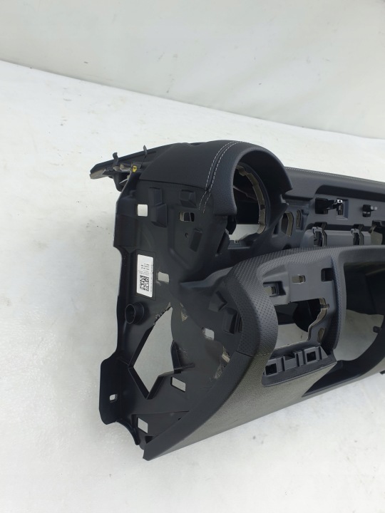фото №13, Mercedes a-klasa w177 amg 18- торпедо консоль перед a1776805902