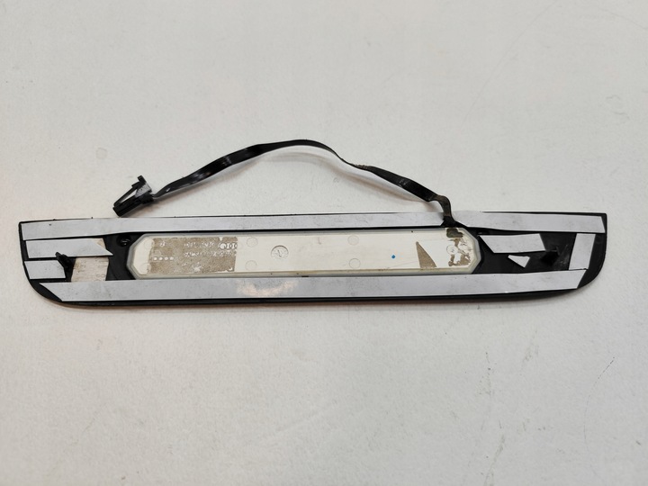 фото №3, Audi rs6 c7 накладка планка пороговая led зад правая 4g0853376c