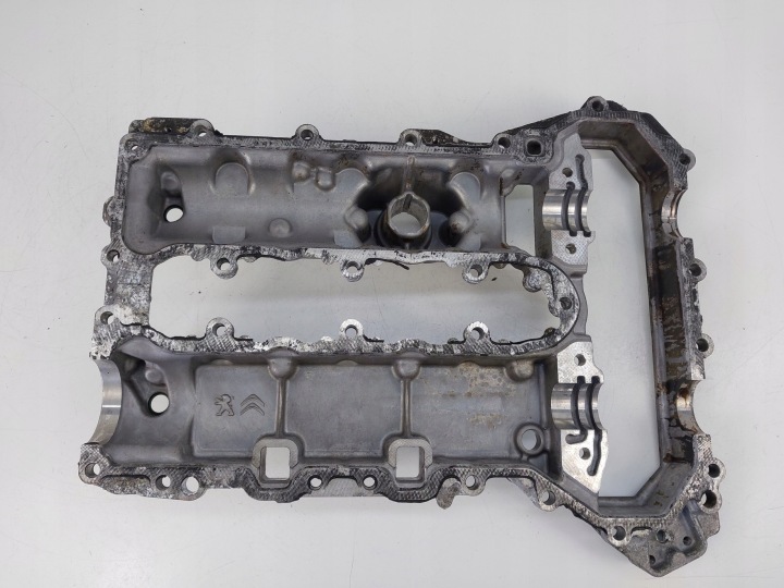 фото №6, Головка двигуна 9811346480 9810874110 9675306110 peugeot 3008 ii 1.2 thp