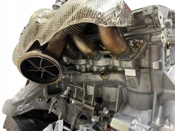 фото №6, F140ia двигатель 985000379 ferrari purosangue f175 v12 6.5 715 hp