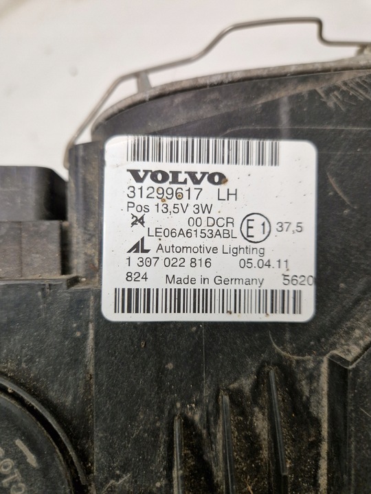 фото №11, Лампа лампи перед права ліва volvo s40 v50 рестайлінг ксенон 31299617 31299618