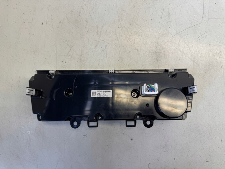 фото №11, Subaru outback панель кондиционера 72311 al130