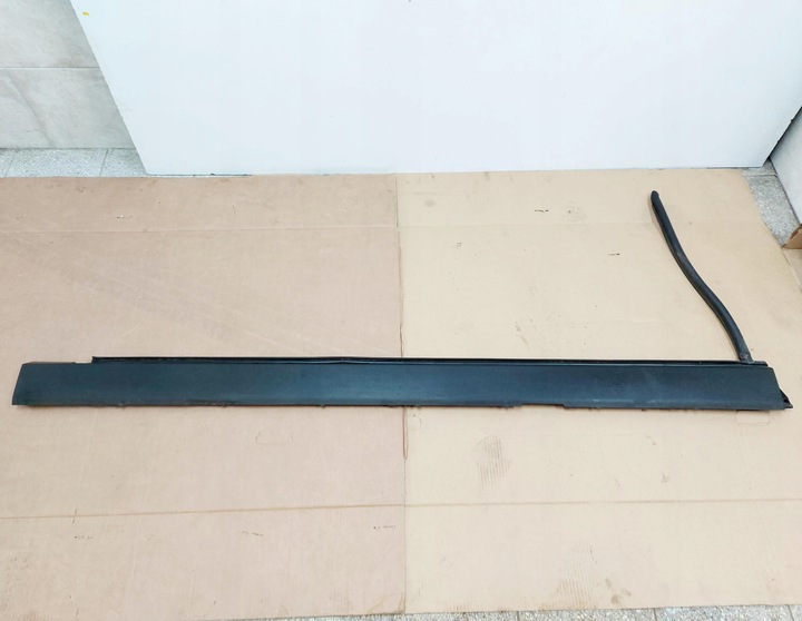 фото №1, Volvo xc60 ii 18r. планка пороговая накладка левая 31420622